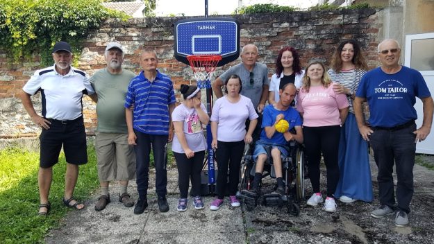 449191722_876770317803132_6902657726770179449_n Radio Jaska - DONACIJA ZA PODRUŽNICU CENTRA LUG