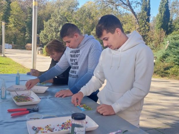 Tabithina staklena čarolija