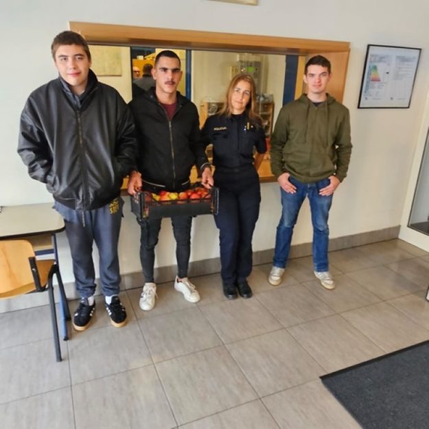 Darivanje službi s kojima surađujemo