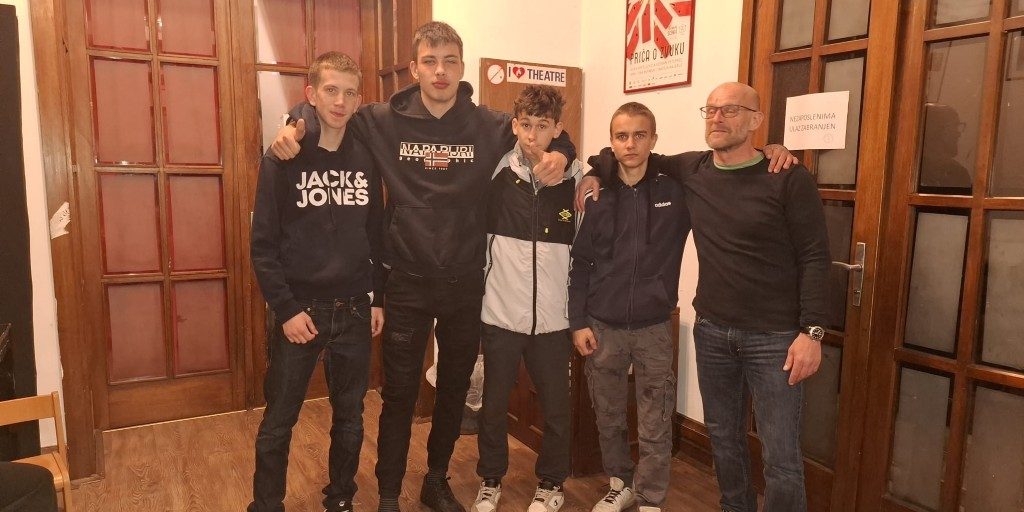 Kazalište Mala scena: Predstava Aut – 2.4.2026.